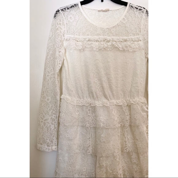 H&M Ruffled Lace Dress - Picture 2 of 5